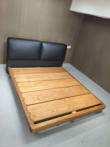 Big Black Bull bed King