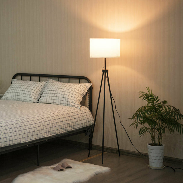 Modern Metal Tripod Floor Lamp with Chain Switch