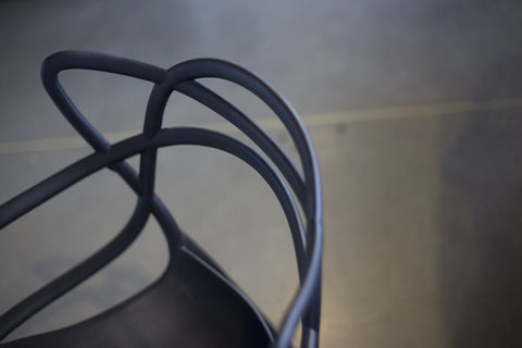 Crane Chair – Matte Black