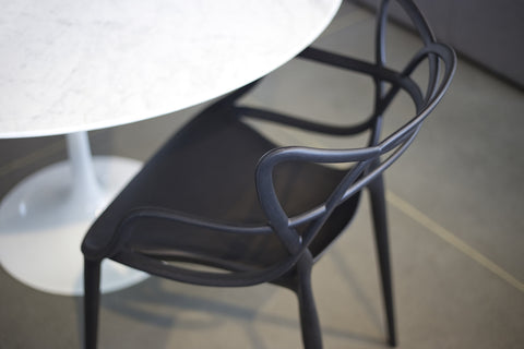 Crane Chair – Matte Black