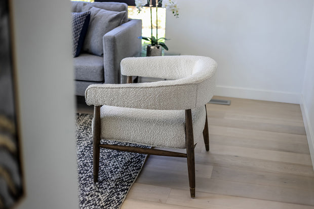 Everest Chair – Cream Boucle