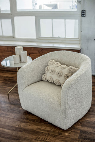 Evita Swivel Chair – Cream Bouclé